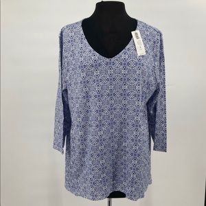 🆕 Chico’s Geometric Print Ultimate Tunic Tee